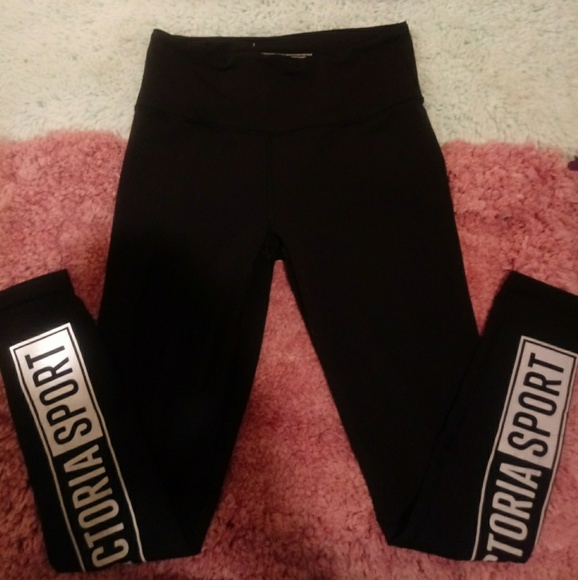 $OLD!!!!VICTORIAS SECRET WORKOUT SET - Picture 2 of 2